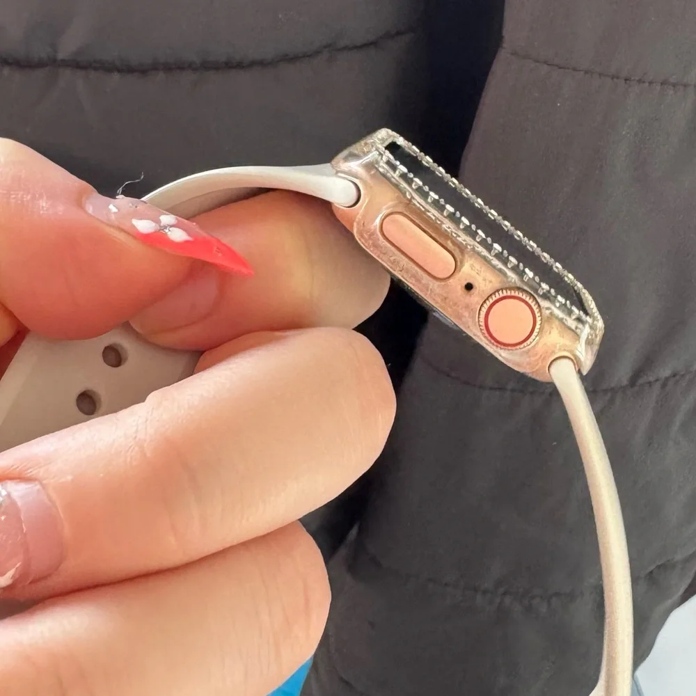 Apple Smartwatch SE & Accessories